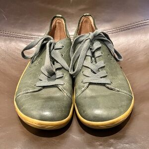 Vivobarefoot Addis Women's Shoe